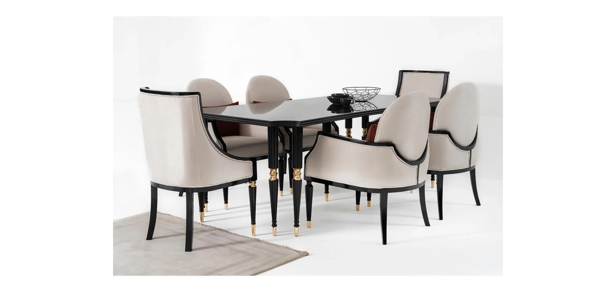 Harmonia Yemek Odası Takımı