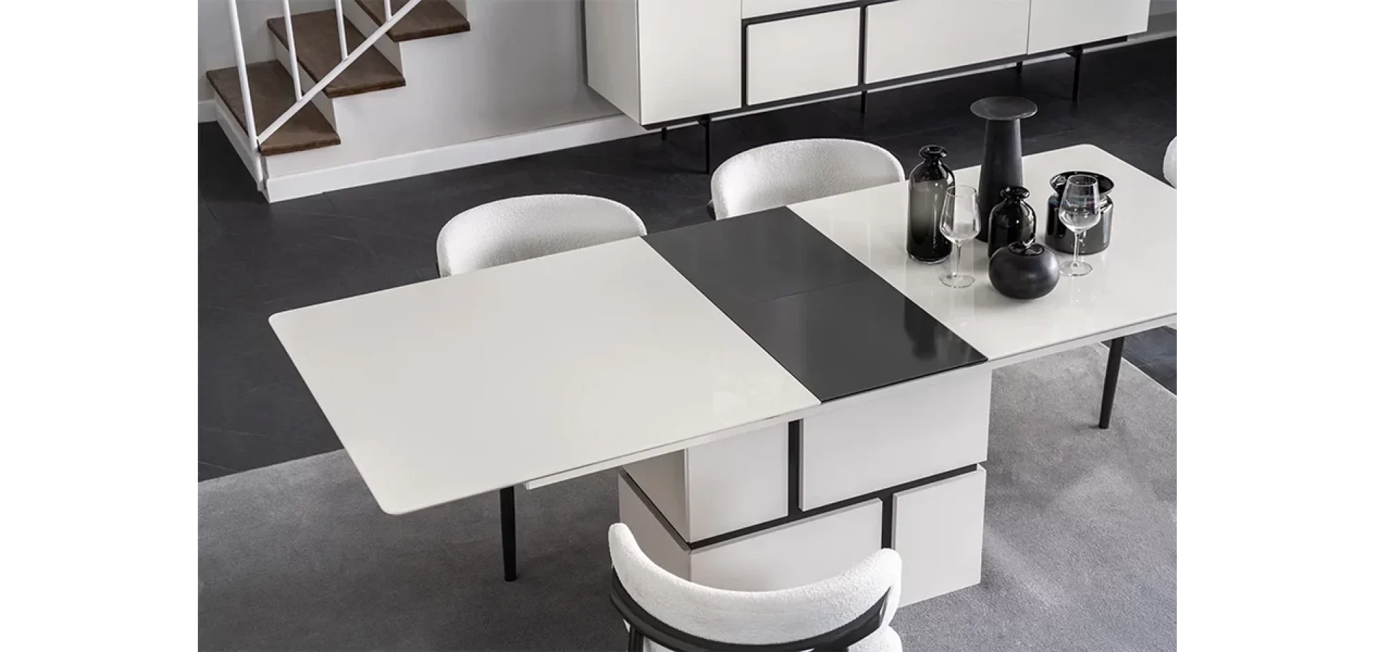 Pavlina Yemek Masası