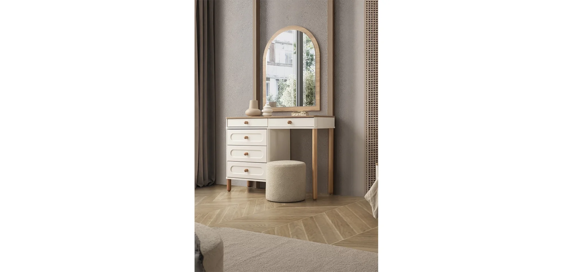 Prada Şifonyer ve Ayna