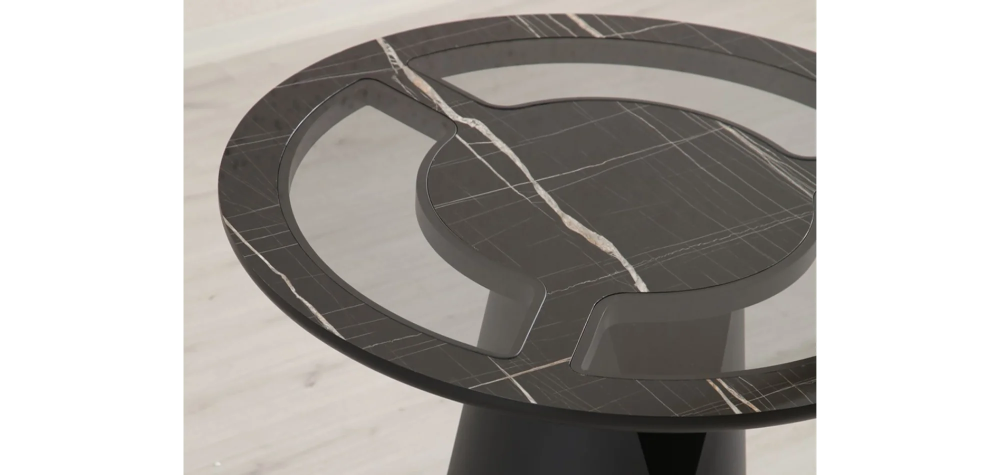 TH-Star Masa Yuvarlak Masa