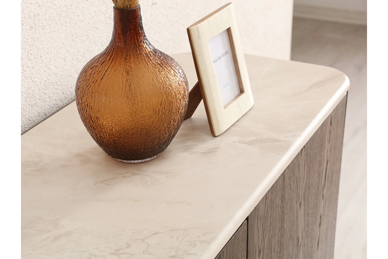 Lucerra Yemek Odası Takımı