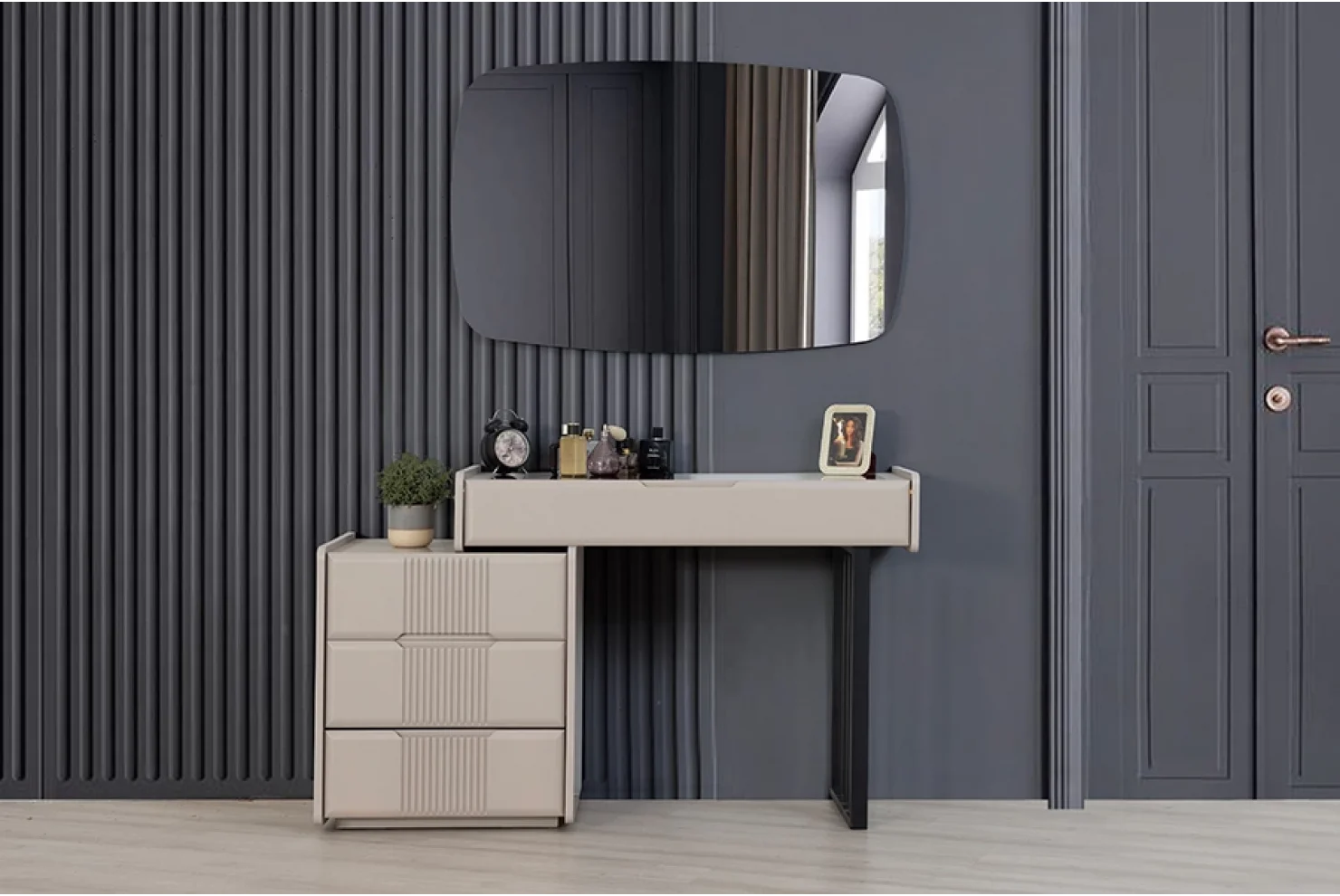 Amity Makyaj Masası ve Ayna