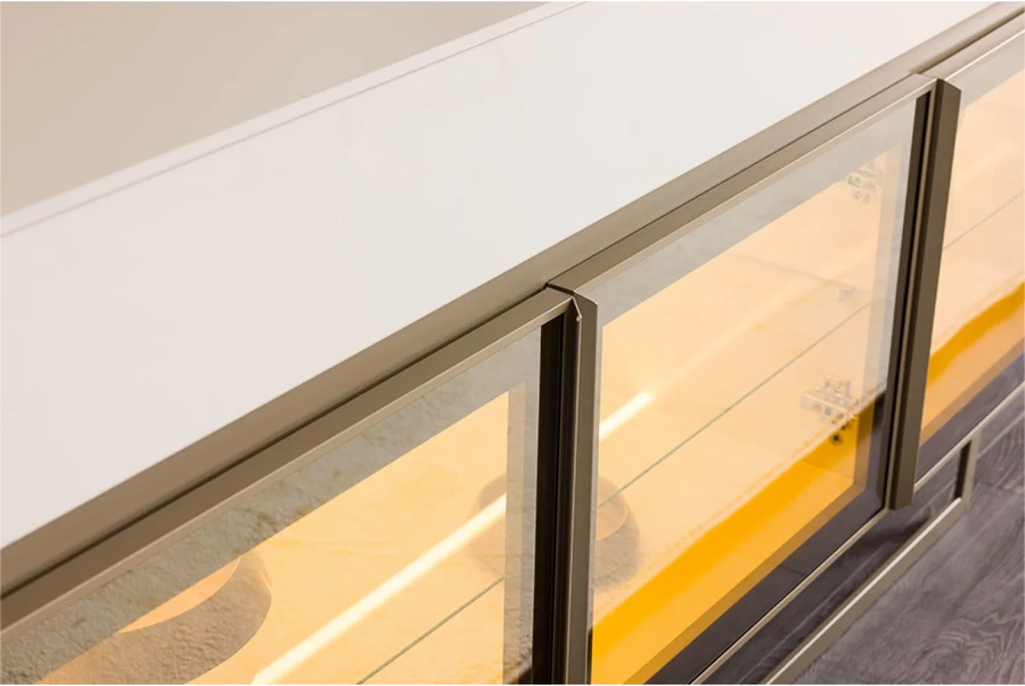 Bloom Yemek Odası Takımı