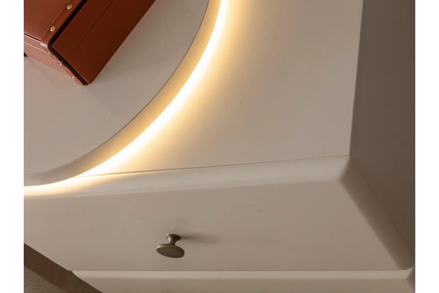 Dorello Şifonyer ve Ayna