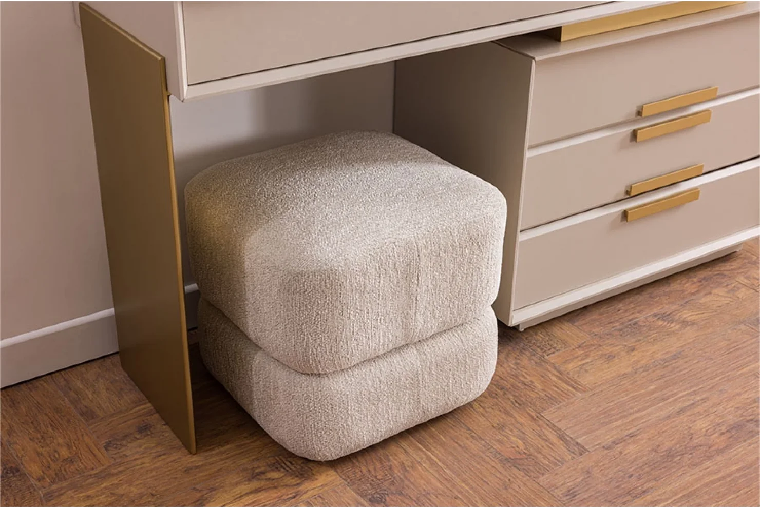 Gloria Şifonyer Aynası