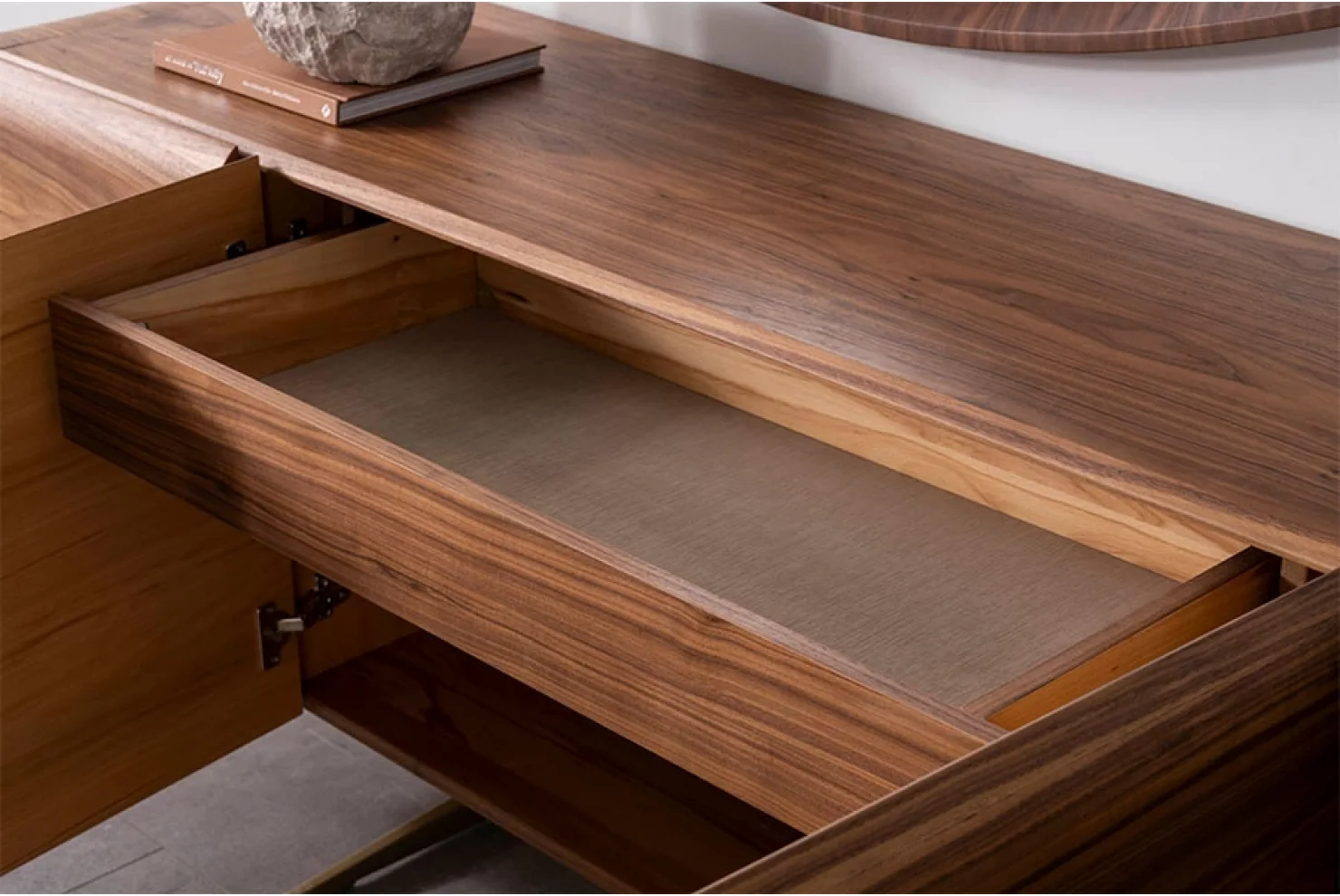 Legacy Yemek Odası Takımı