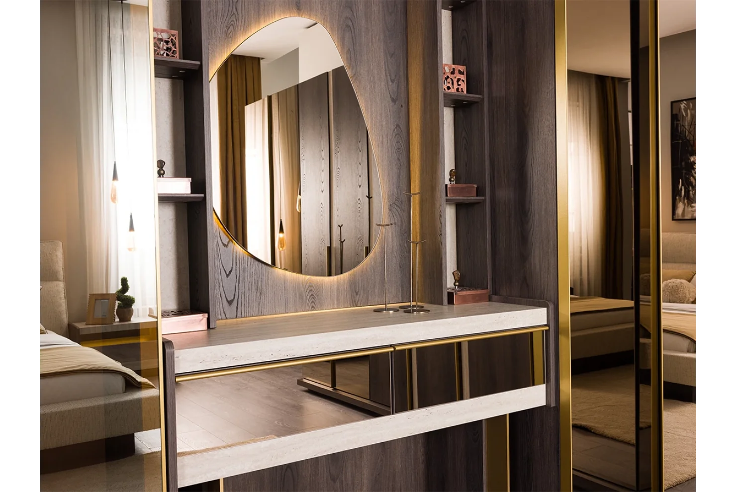 Lyric Giyinme Odası