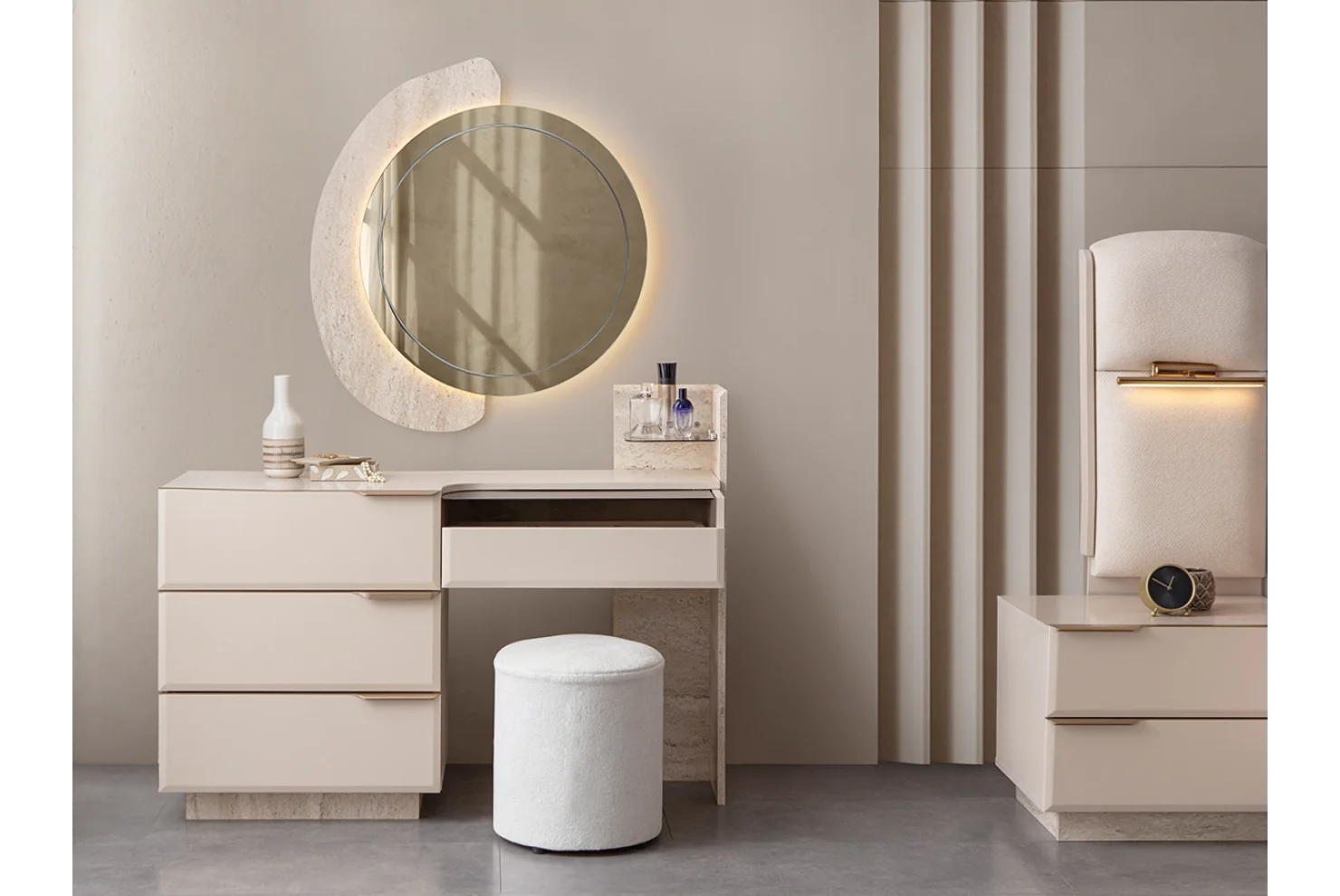 Nova Şifonyer ve Ayna