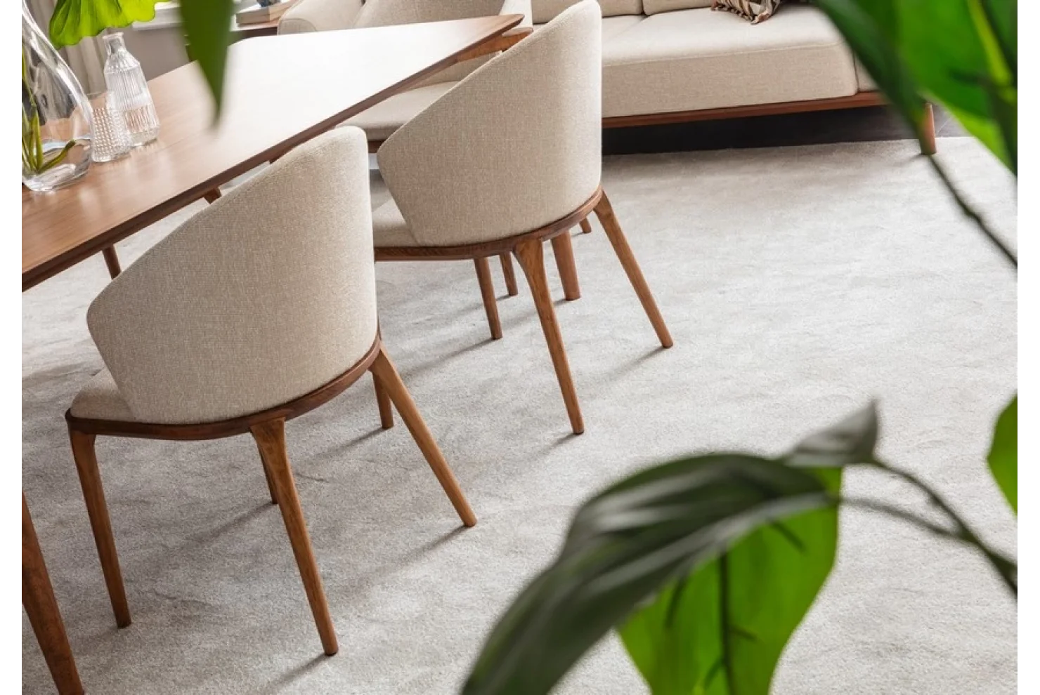 Opulent Yemek Odası Takımı