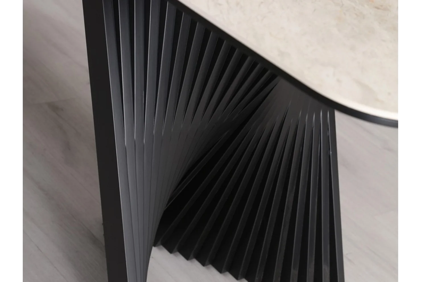 TH-Mazu Masa Seramik Masa