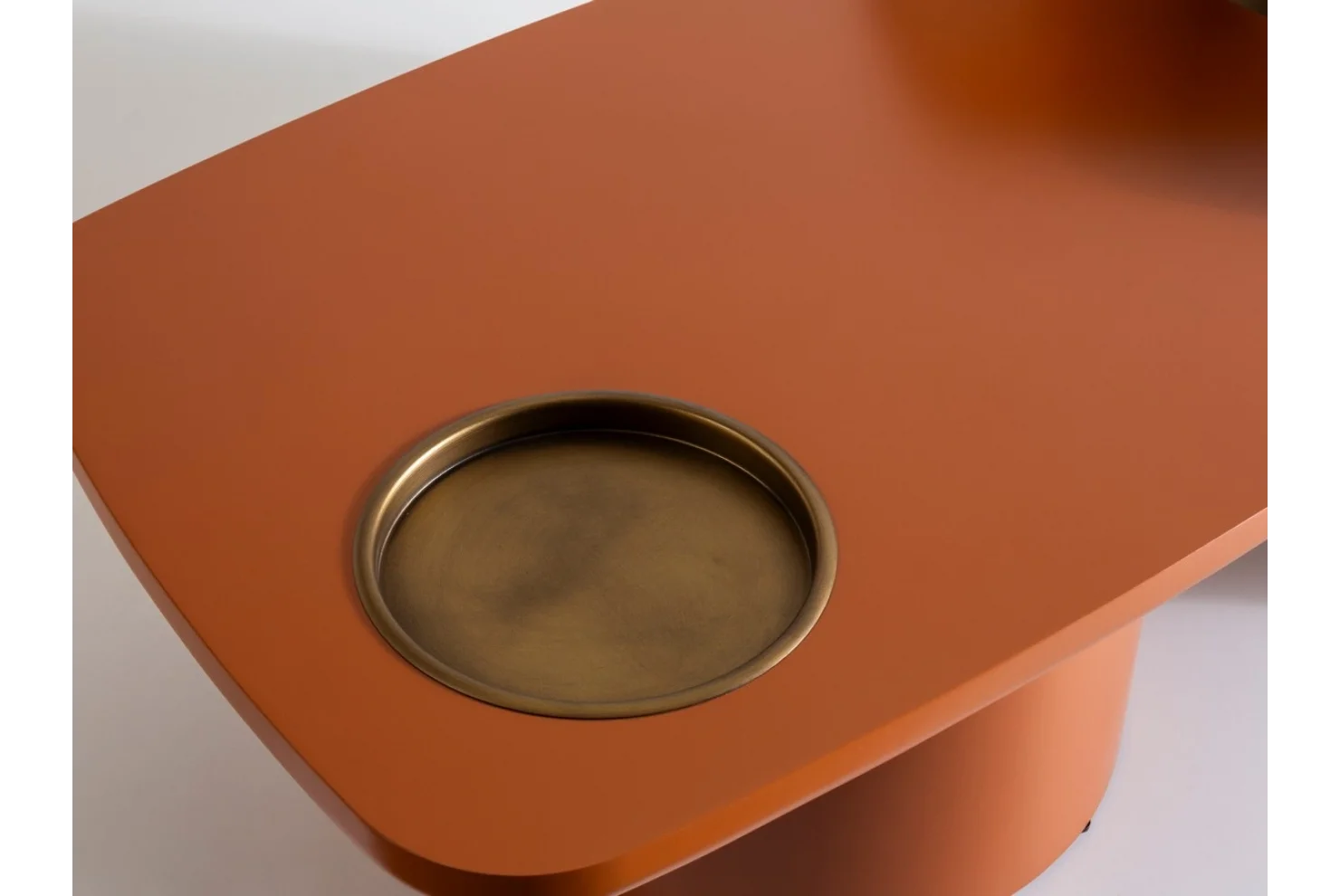 TH-Navona Orta Sehpa