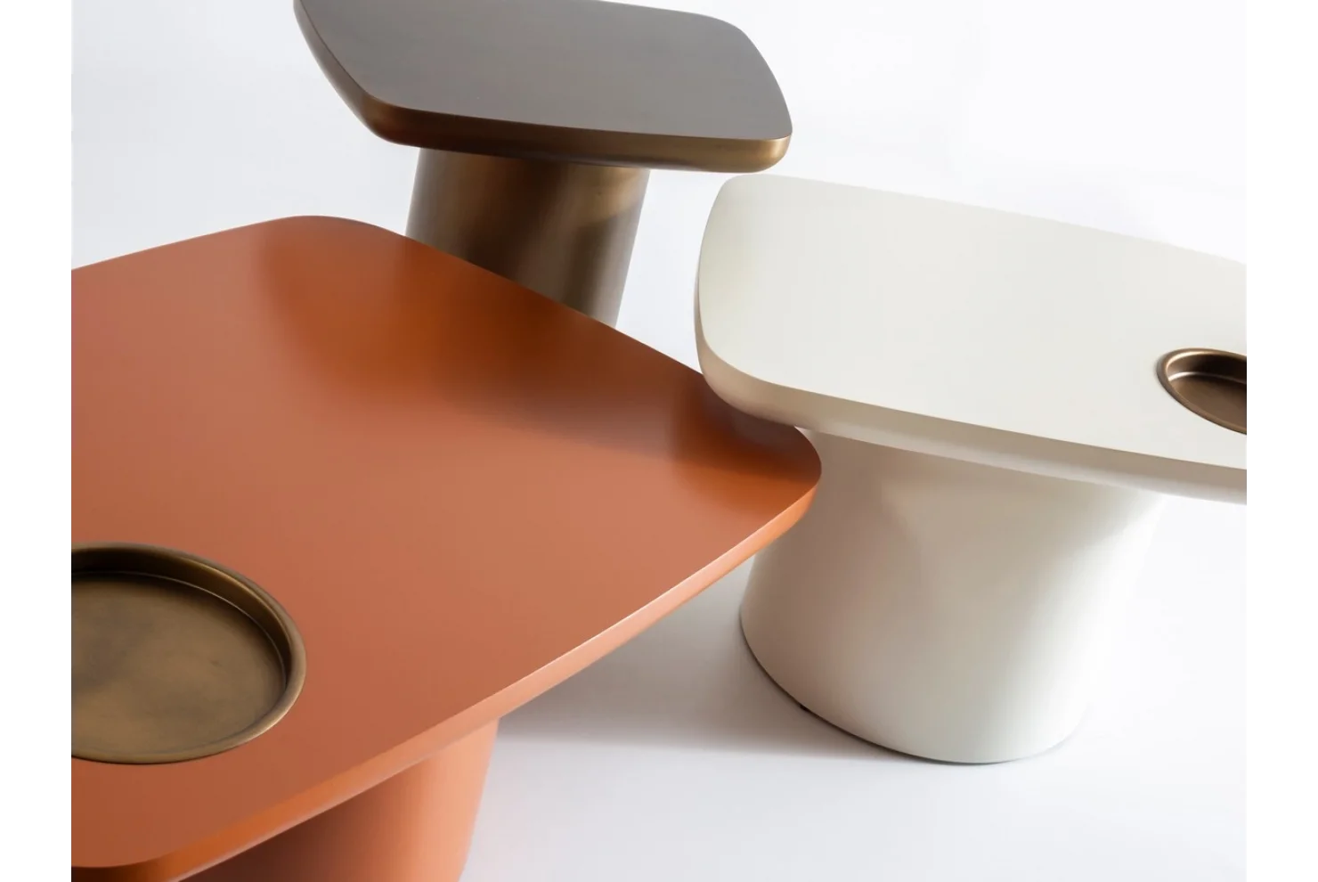 TH-Navona Orta Sehpa