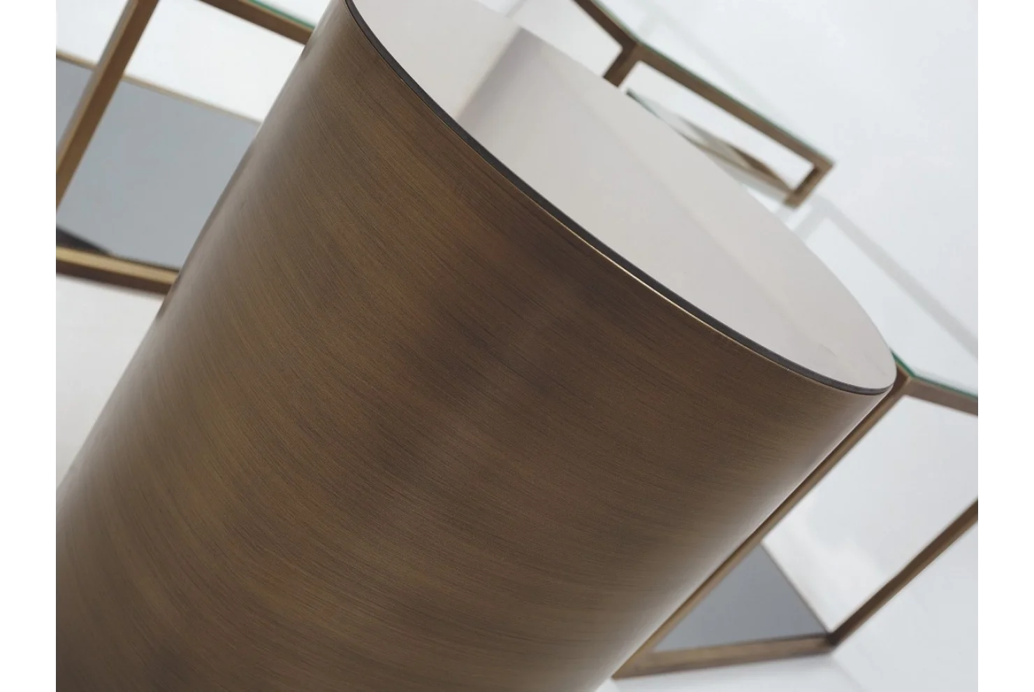 TH-Neptün Orta Sehpa