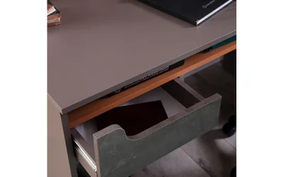 Ares Çalışma Masası