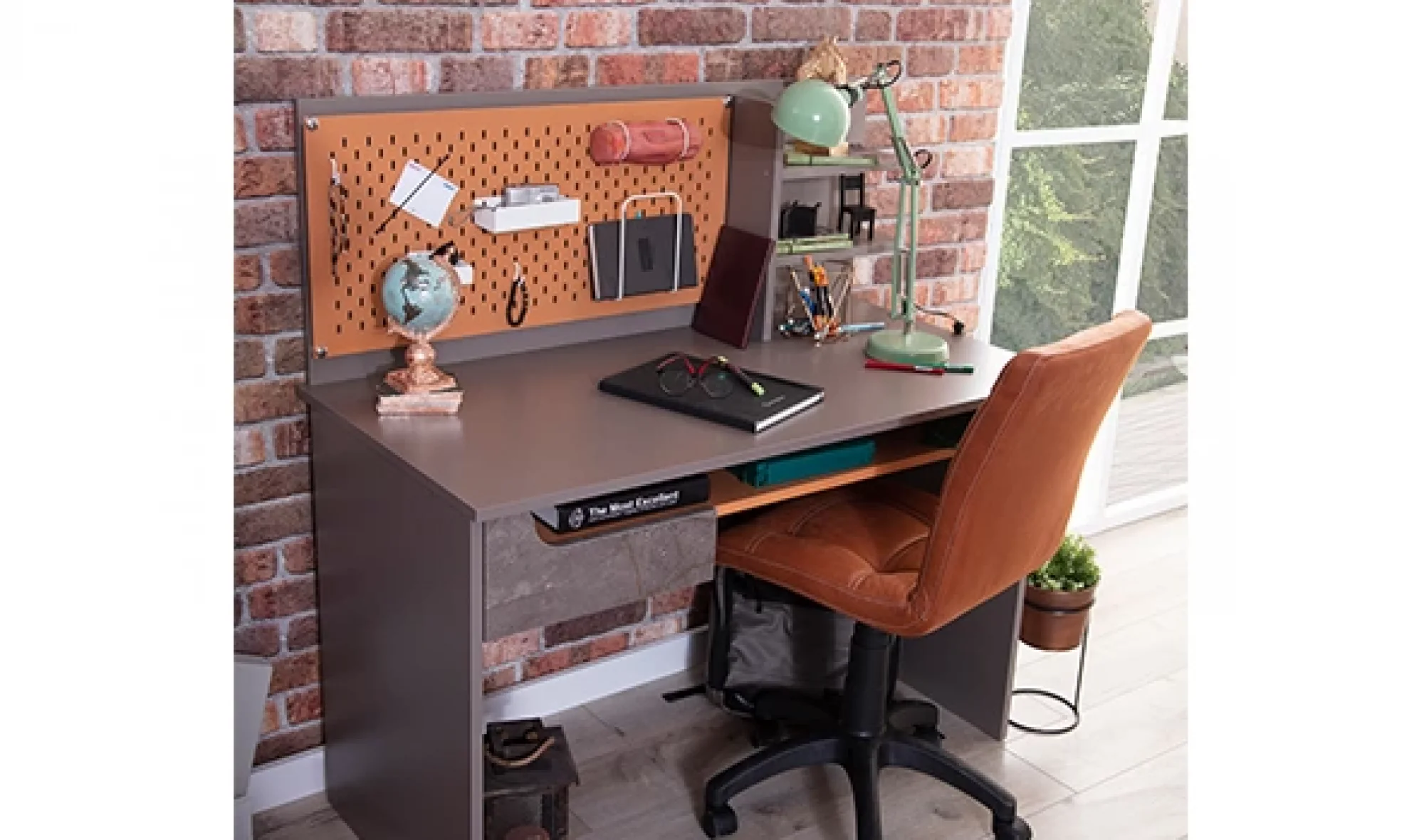 Ares Çalışma Masası