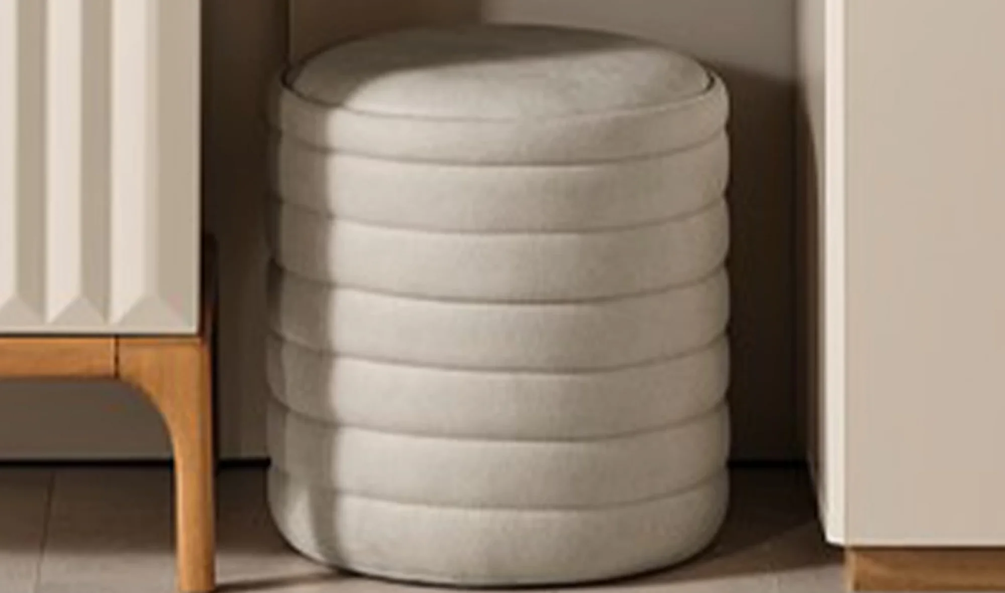 Lorvella Şifonyer Puf