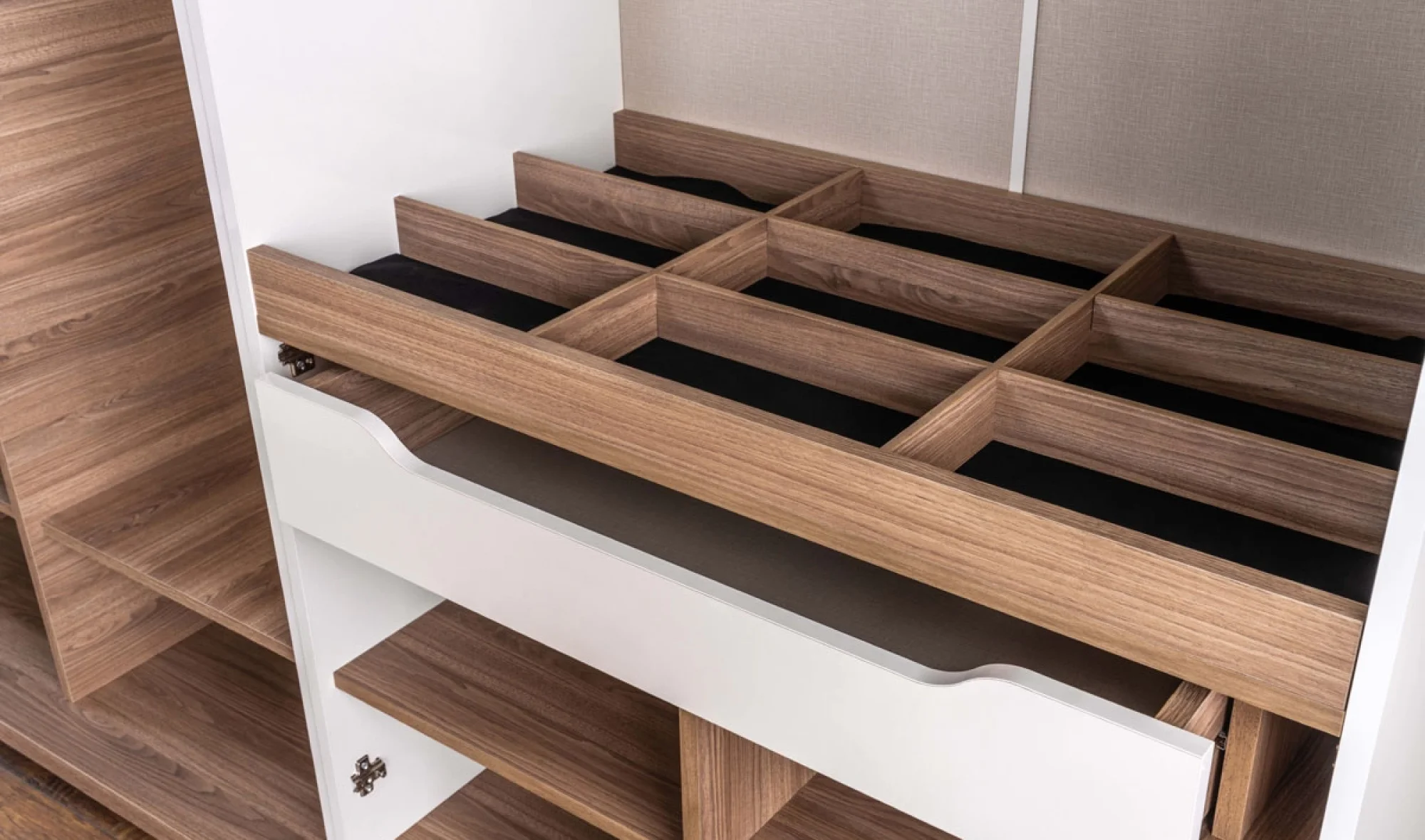 Meise Dolap 3+2 Kapılı (G,152+102-Y,216-D,62)