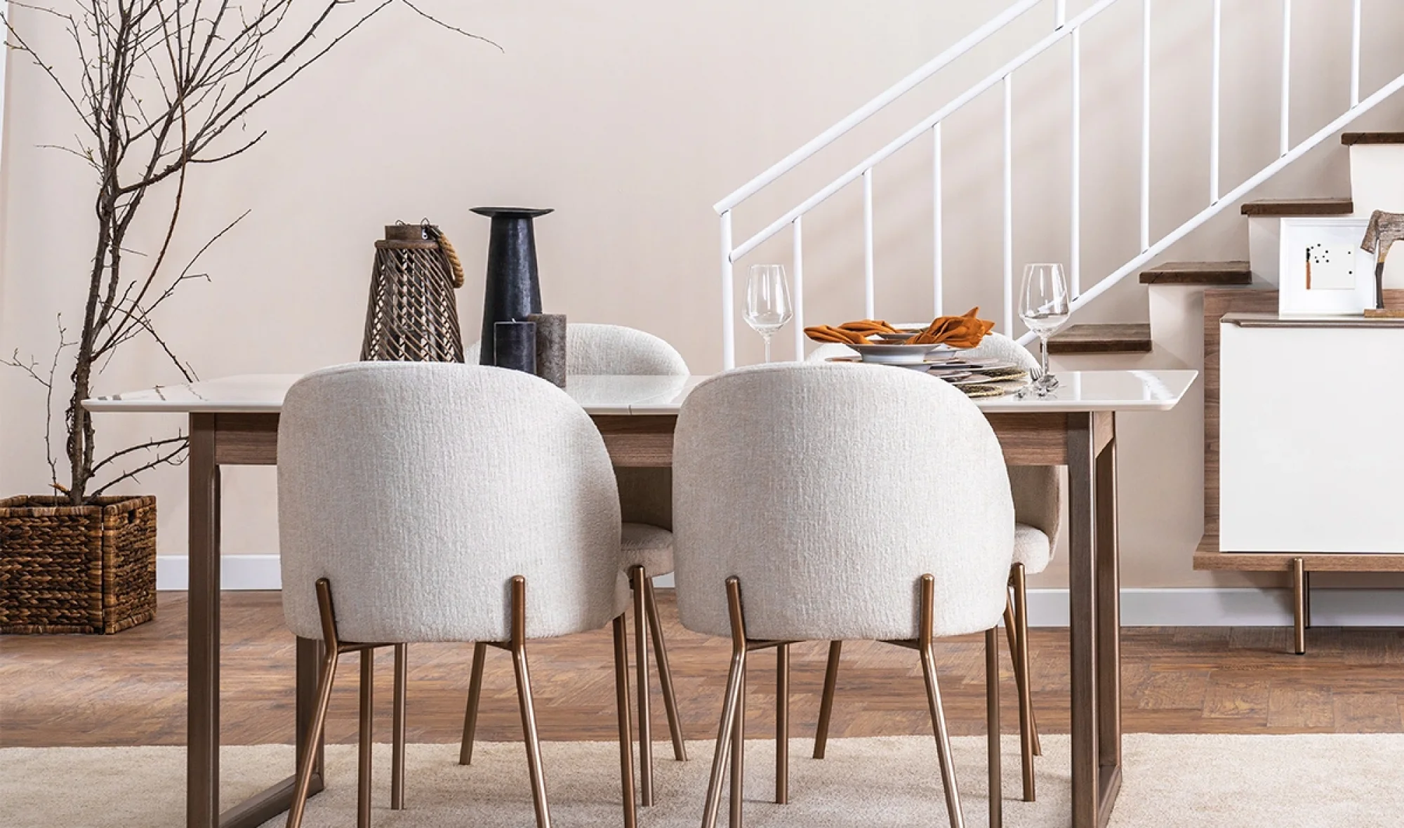 Meise Masa Açılır