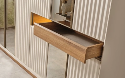 Lorvella Dolap 6 Kapılı