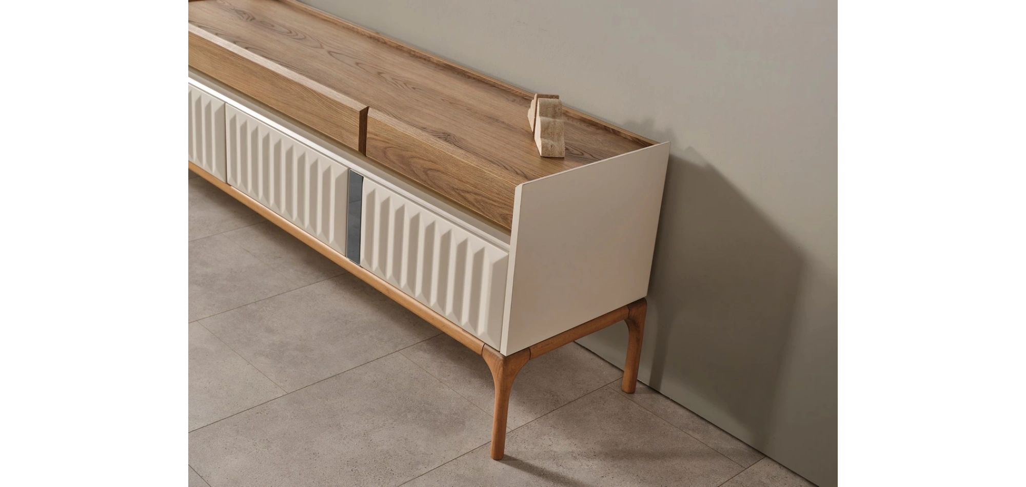 Lorvella Tv Ünitesi