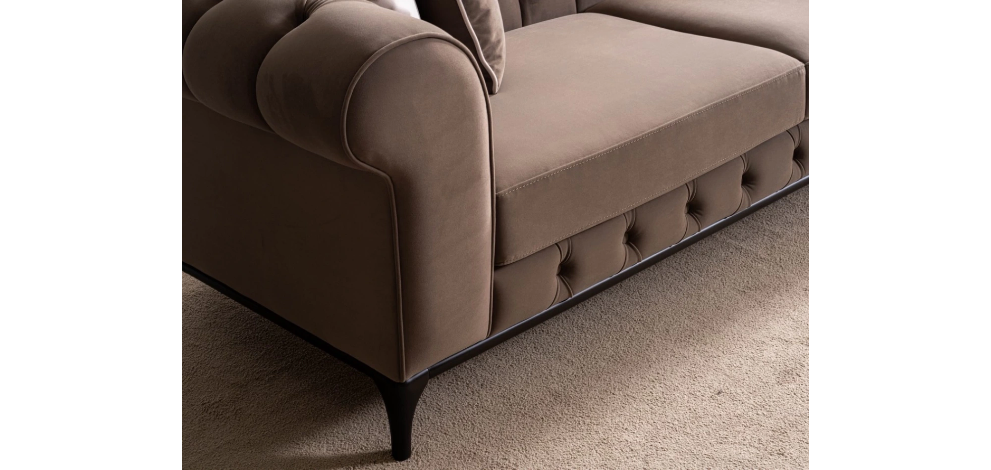 Solviera Üçlü Koltuk (Kapitoneli)