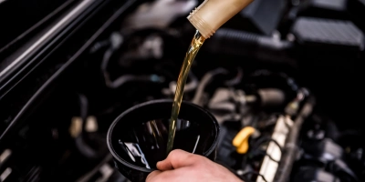 Motor Yağı Seçim Rehberi: Hangi Yağ Sizin Motorunuza Uygun?