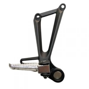 ARKA BASAMAK+BREKETİ SAĞ Yamaha R25 [ORJİNAL]