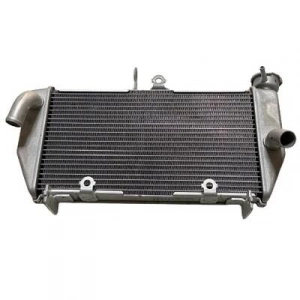 RADYATÖR Yamaha R25 [ORJİNAL]