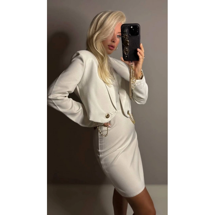 Elbisenin Güzelliği