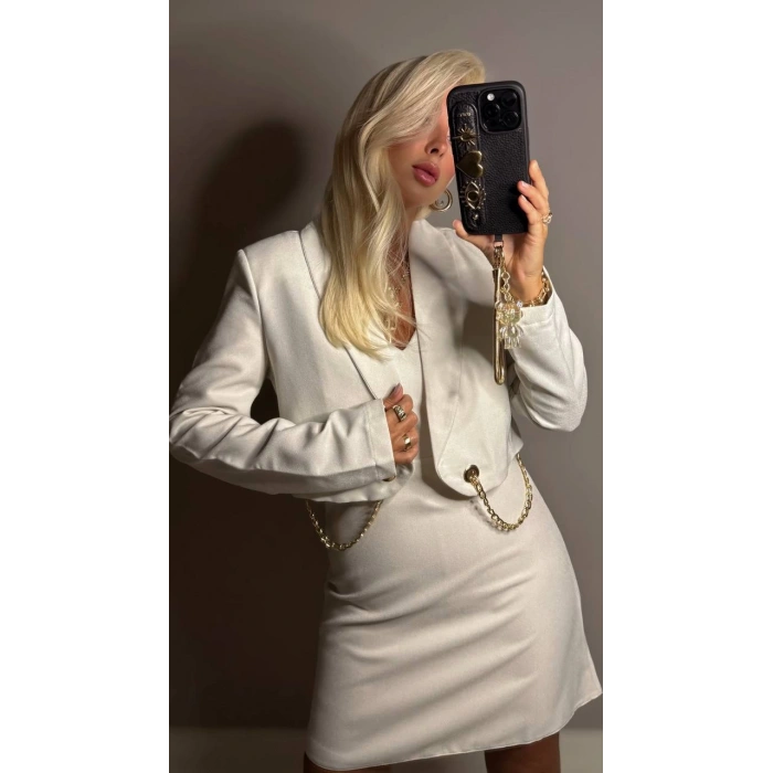 Elbisenin Güzelliği