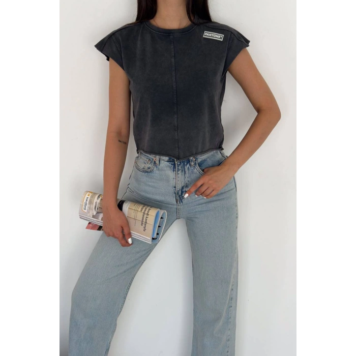 Pantone Yıkamalı Tshirt