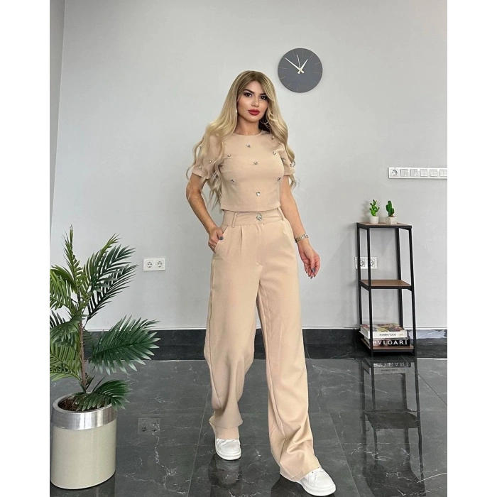 Taş Tasarımlı Takım