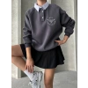 Gömlek Yaka Nakışlı Sweat
