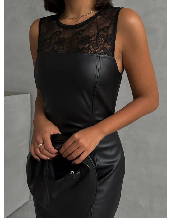 DANTEL DETAY BELDEN OTURTMALI MİNİ DERİ ELBİSE SİYAH