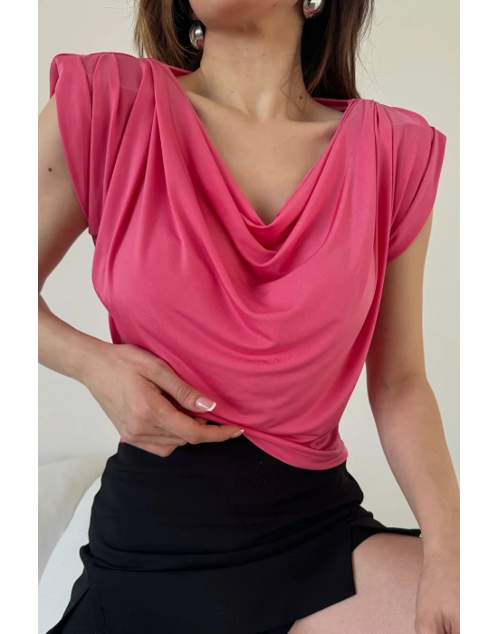 DEGAJE YAKA VATKALI BLUZ-SİYAH