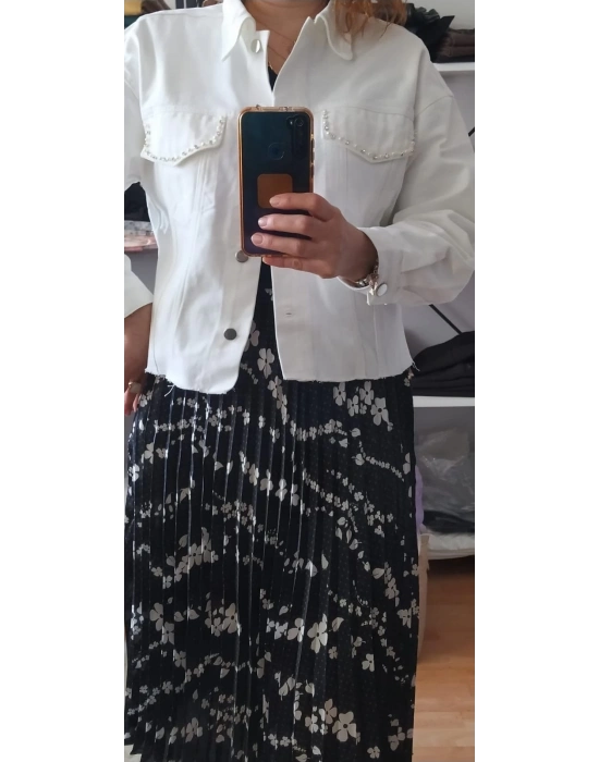 TAŞ İŞLEMELİ KOT CEKET-BEYAZ