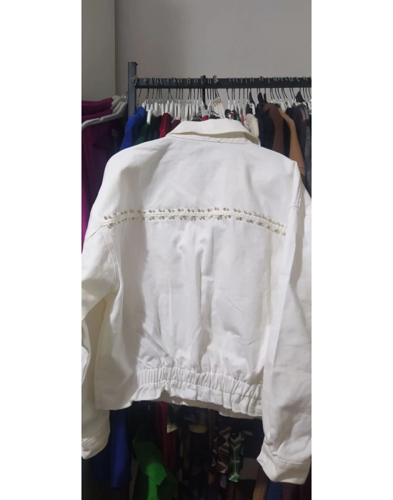 TAŞ İŞLEMELİ KOT CEKET-BEYAZ