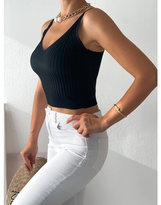 V YAKA ASKILI TRİKO BLUZ