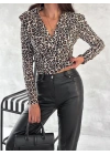 LEOPAR DESEN KRUVAZE YAKA VATKALI BASİC BLUZ
