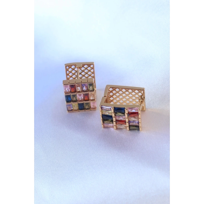 Gold Renk Kare Model Renkli Zirkon Taşlı Pirinç Kadın Küpe
