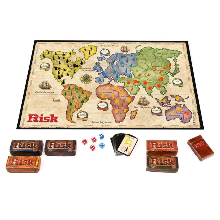 Nessi World B7404 Hasbro Gaming - Risk +10 yaş