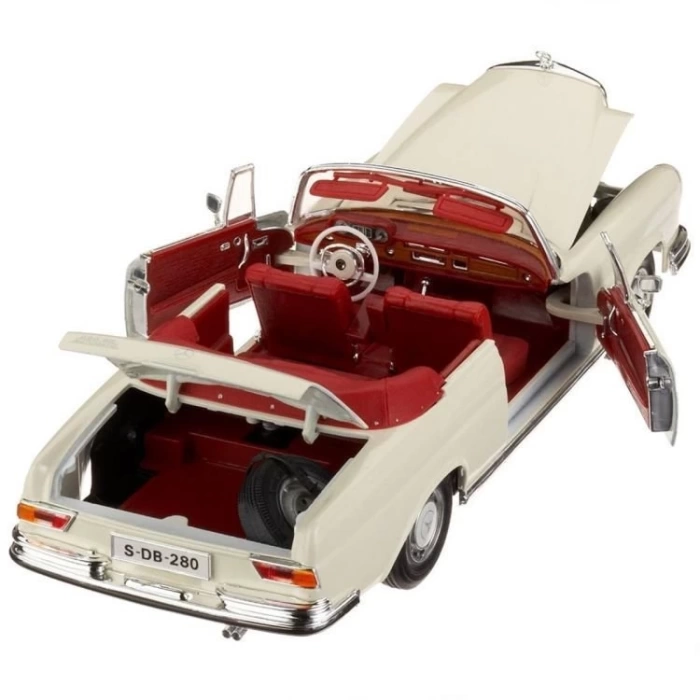Nessiworld 1:18 1967 Mercedes Benz 280 SE