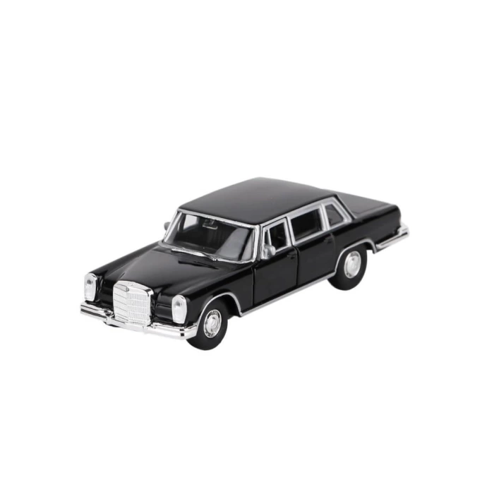 Nessiworld 43834 Welly Mercedes Benz 1:32  Çek Bırak Model Arabalar -Karsan Oyuncak