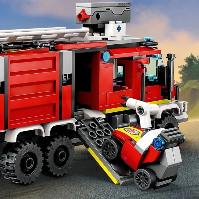 Nessiworld  LEGO City İtfaiye Komuta Kamyonu 60374
