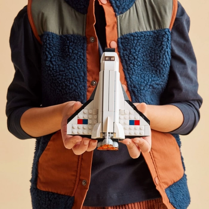 Nessiworld   LEGO Creator Uzay Mekiği 31134