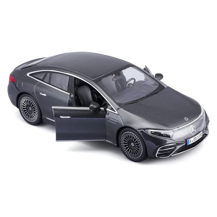 Nessiworld  Maisto 1:27 EQS by Mercedes-EQ