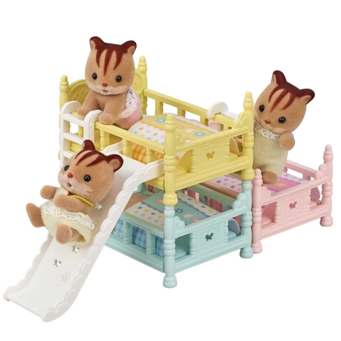 NessiWorld SylvanianFamiliesÜçKatlıRanzaSeti5741