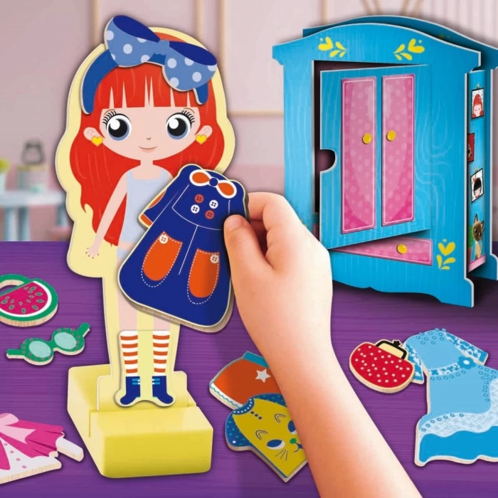 Nessiworld Tahta Manyetik Moda Bebeği 50 Parça