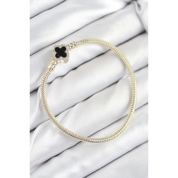 Pirinç Charm Zirkon Taşlı Yonca Model Gold Renk Kadın Bileklik