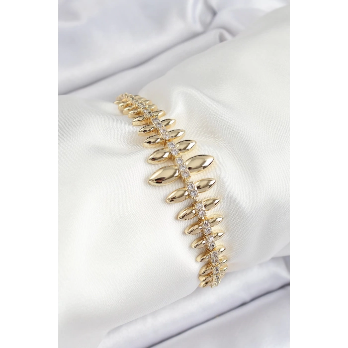 Pirinç Kurşun Model Zirkon Taşlı Gold Renk VİP Seri Kadın Bileklik